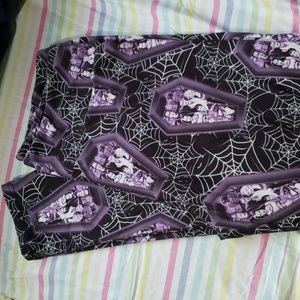 The Munsters themed leggings size TC2